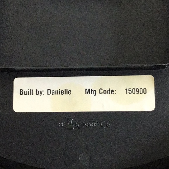 🚘Mercedes-Benz Wall Clock- Limited Edition. Last of kind. Rare. Collectors item🚘 - Picture 3 of 6